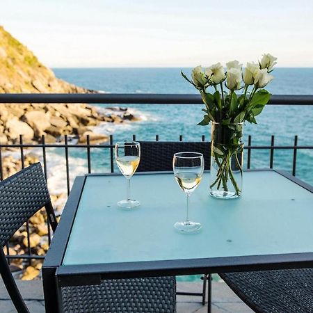 Il Ciasso Romantic Seafront Escape فيرناتْسا المظهر الخارجي الصورة