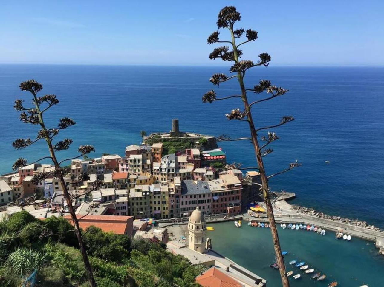 Il Ciasso Romantic Seafront Escape فيرناتْسا المظهر الخارجي الصورة